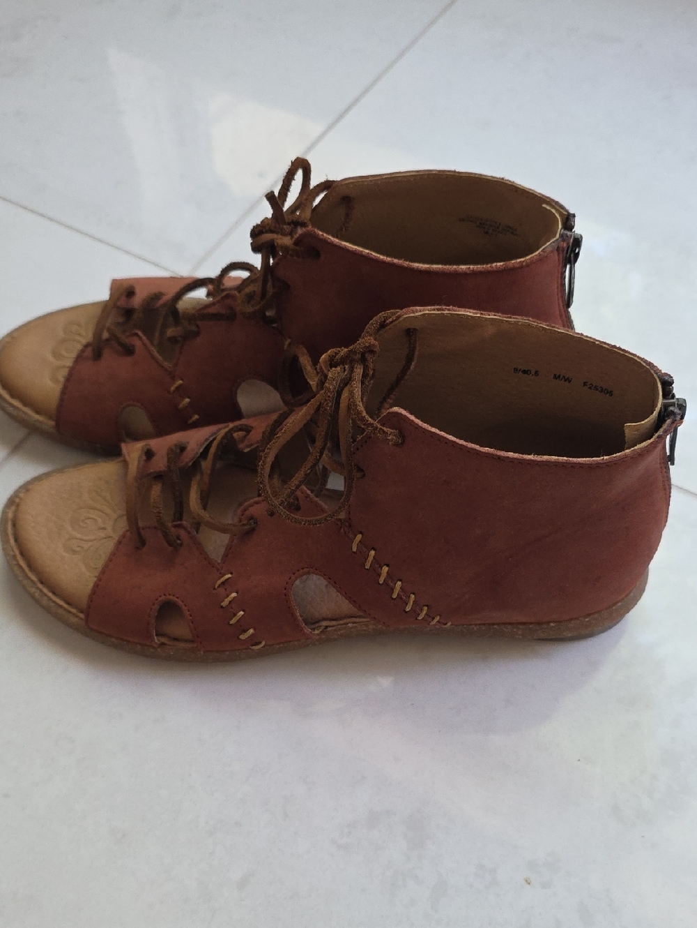 Born Lace up Genuine Leather sandals 9 40.5 Brown Mint Condition - Picture 5 of 9